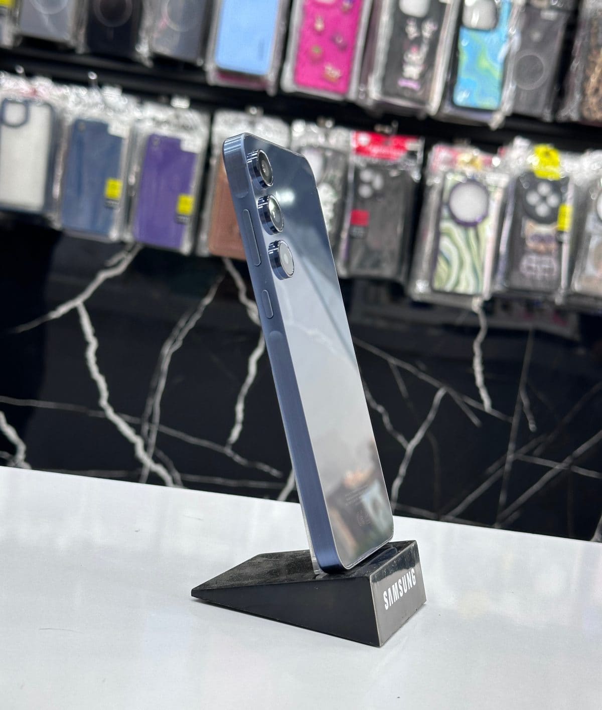 گوشی موبایل کارکرده سامسونگ مدل A55 حافظه 256گیگابایت - Image 4