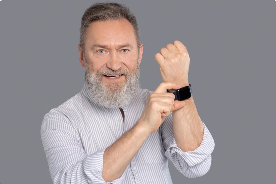 ساعت هوشمند سیم کارت خور و قابلیت های آن